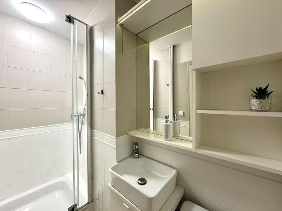 Lägenhet K22 Palac Kultury I Nauki /bagno Warszawa