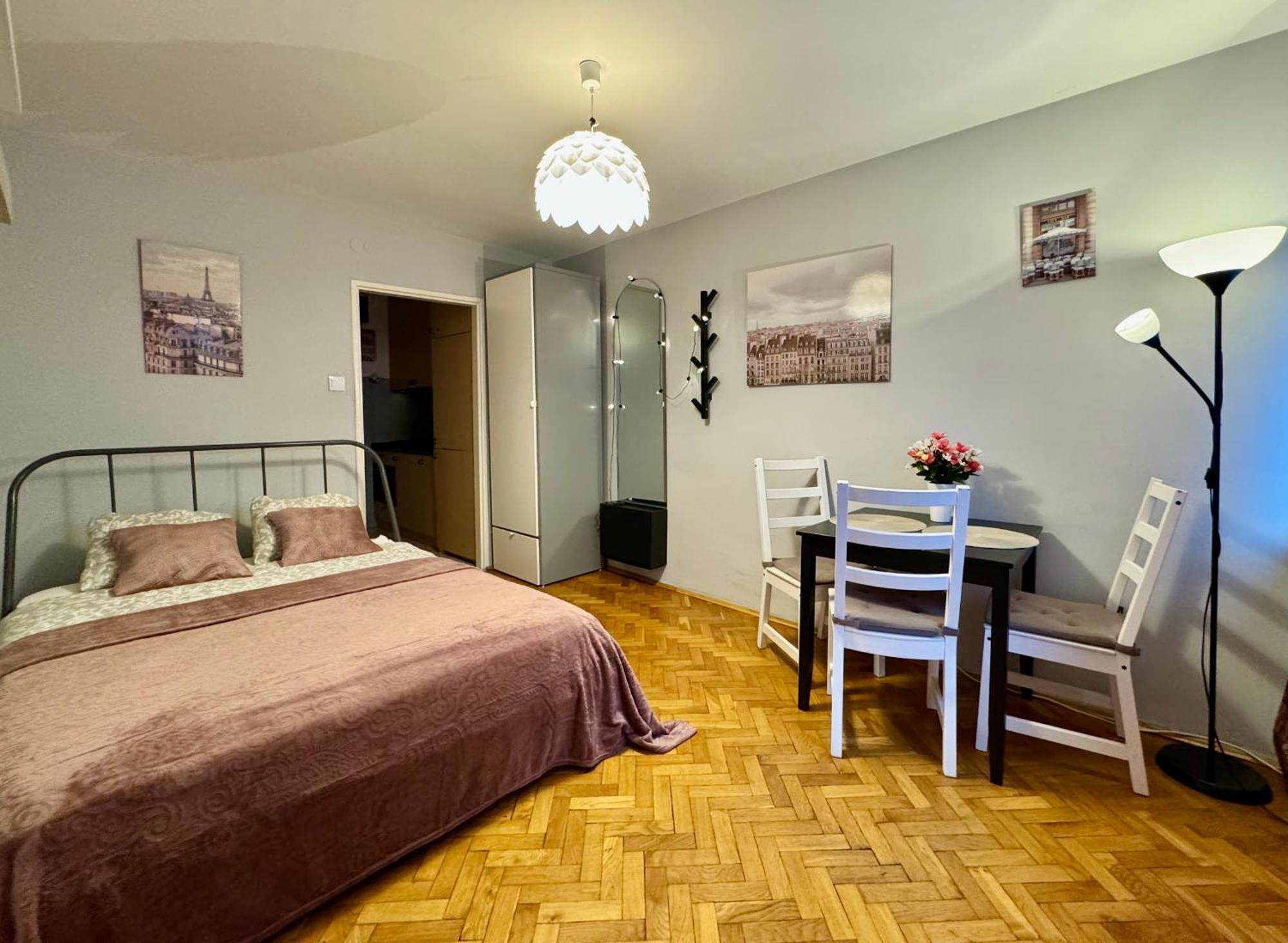 K22 Palac Kultury I Nauki /bagno Lägenhet